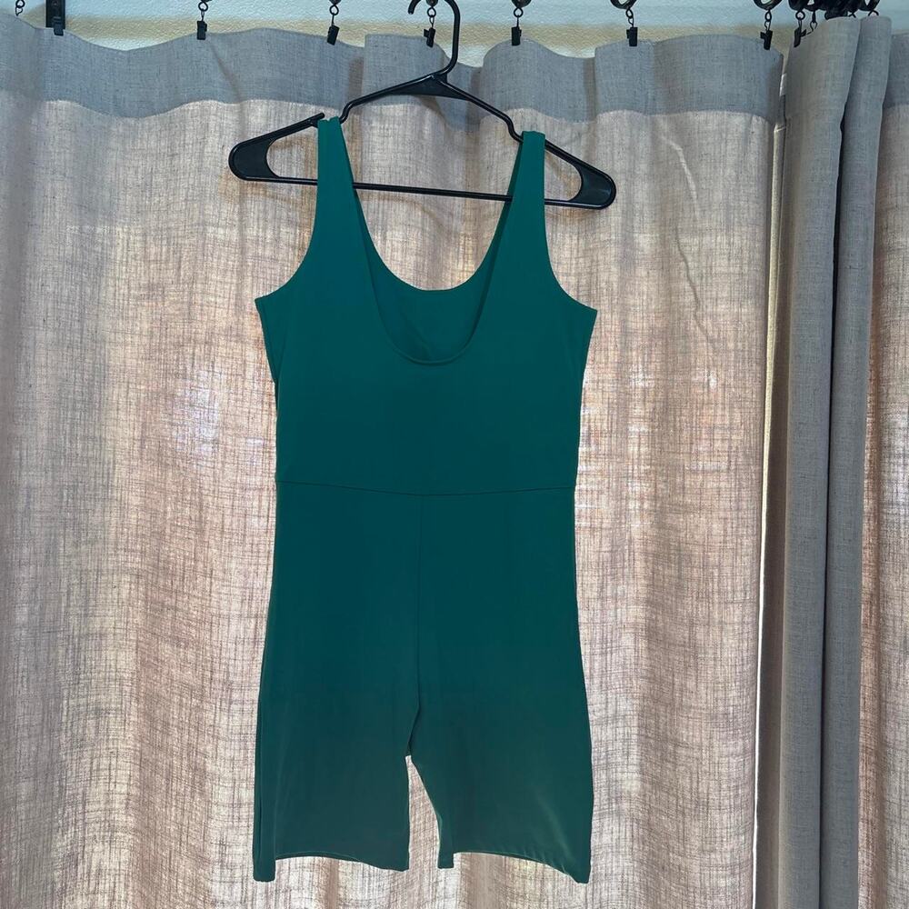Girlfriend collective with shelf bra